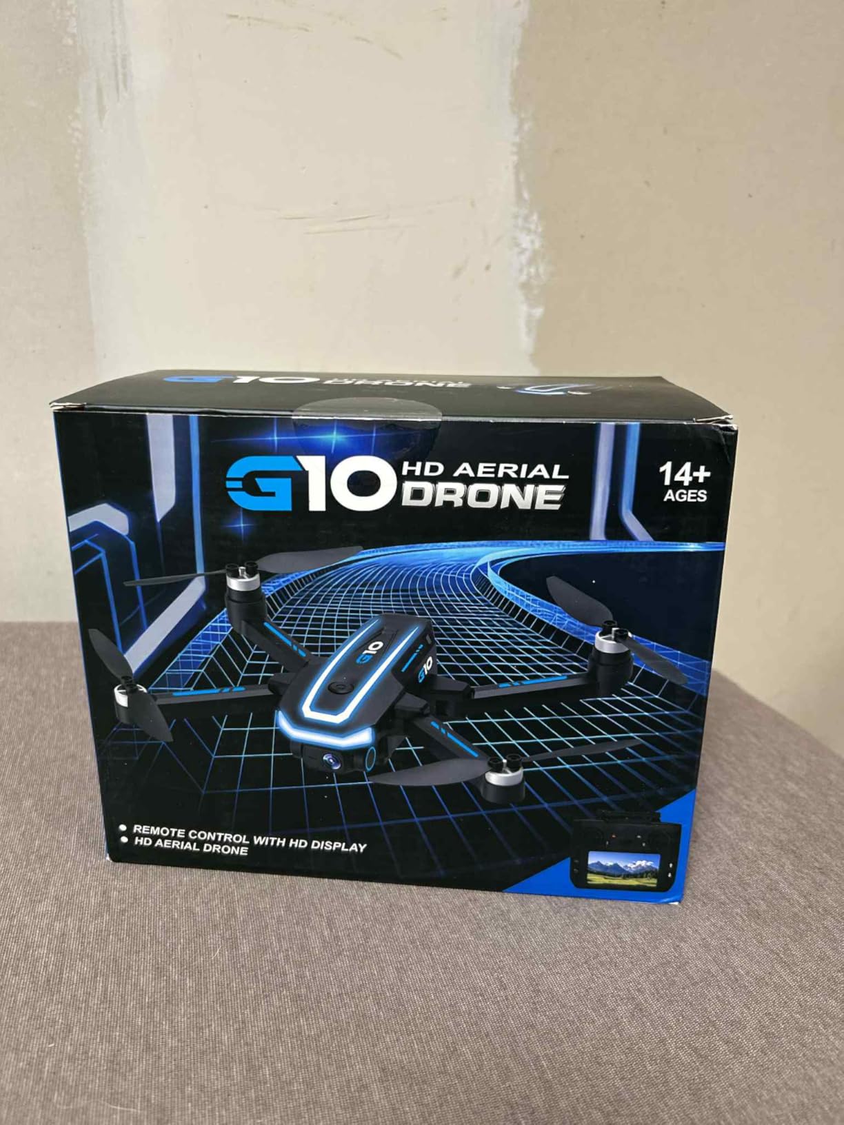 Foto de la caja recibida por Javier M.